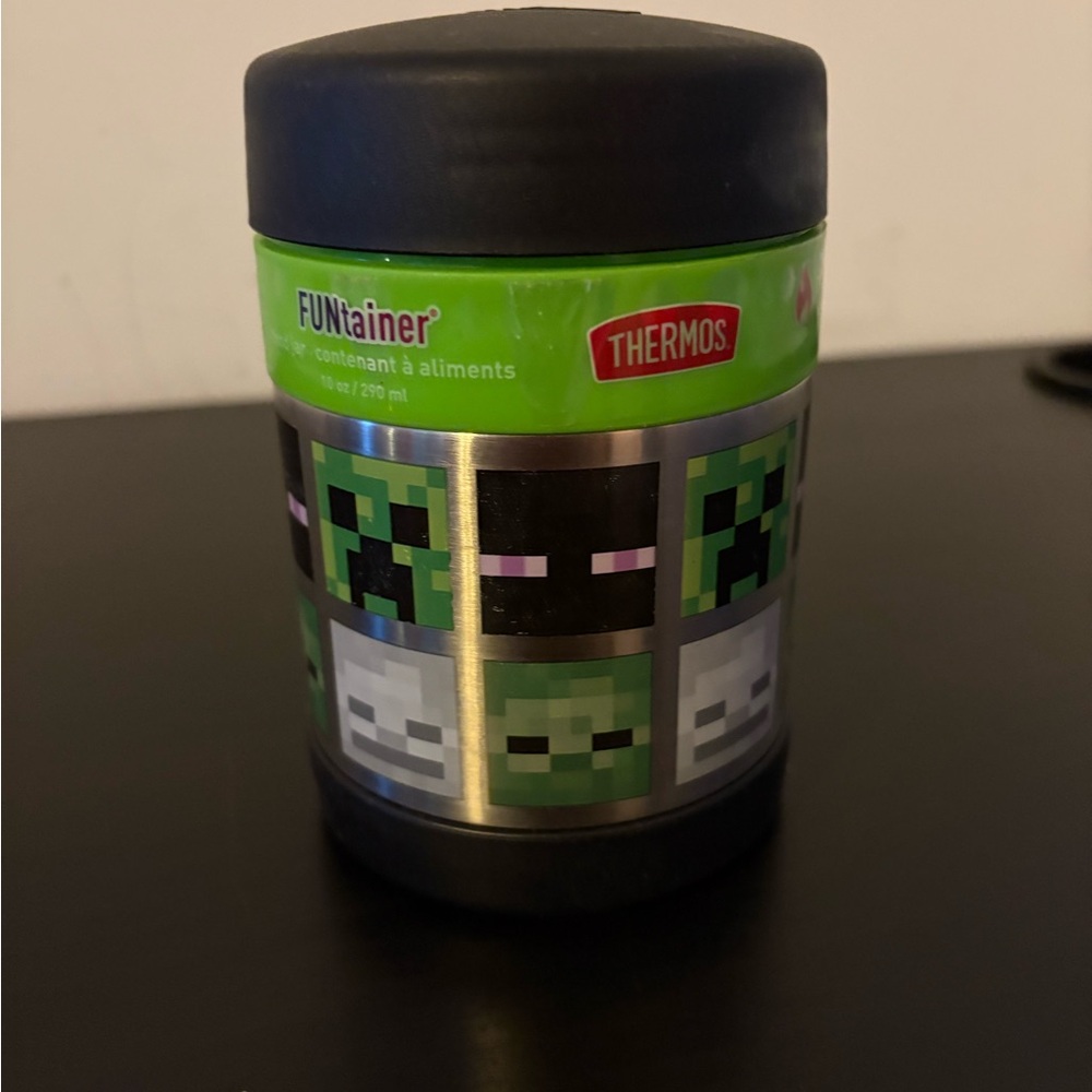 Thermos FUNtainer Minecraft Design